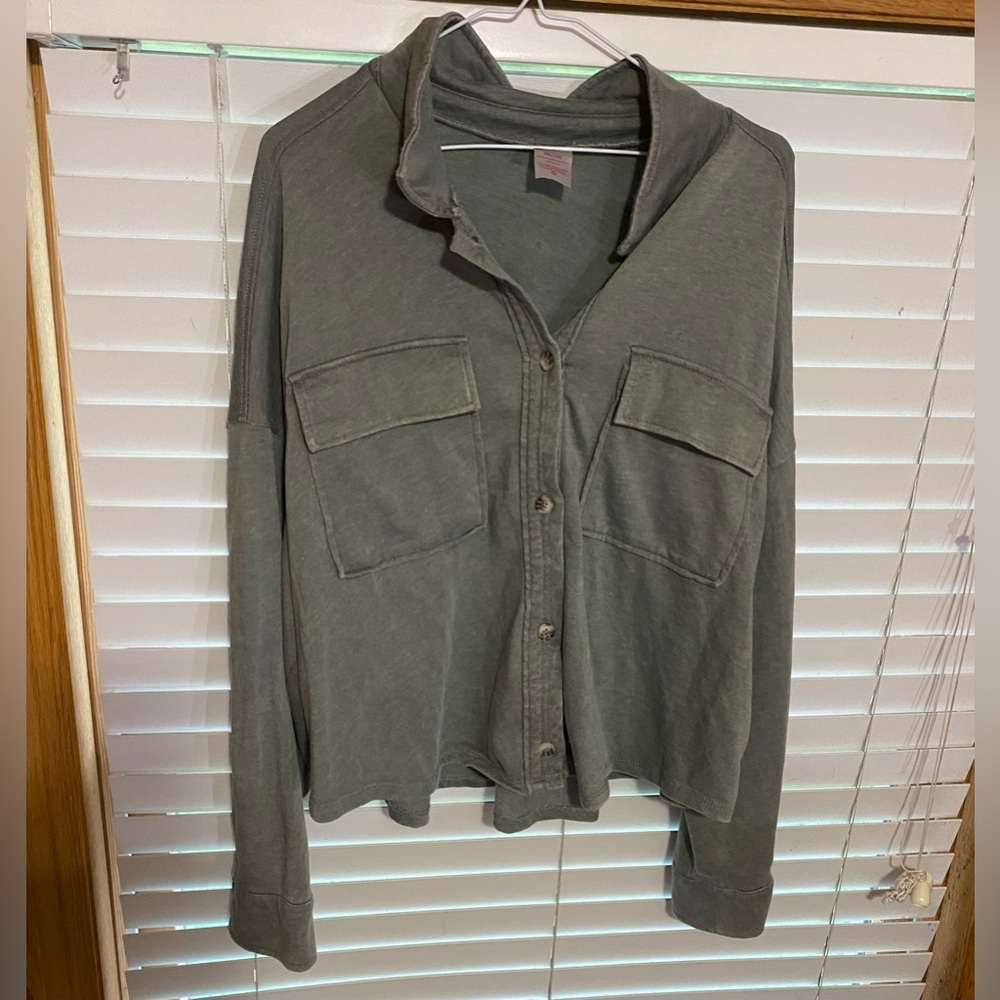 No Boundaries Green Button Up Top